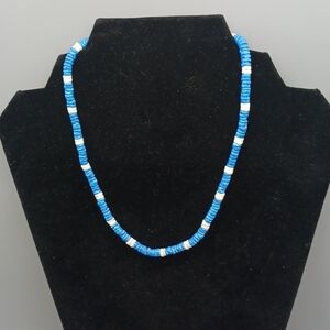 Beaded necklace with claw clasp